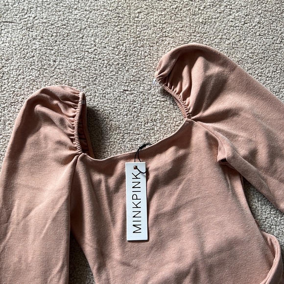 MinkPink Roshni Puff Sleeve Dress - Picture 7 of 10